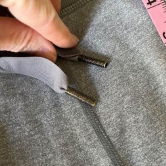 Lululemon joggers, harem pants, size 8 Lulu lemon grey gray - Picture 5 of 6